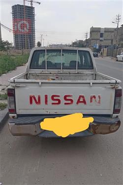 نيسان بيك اب